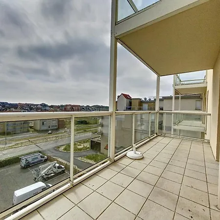 2 Avec Balcon Et Cuisine Equipee - Fr-1-236-145 Apartment
